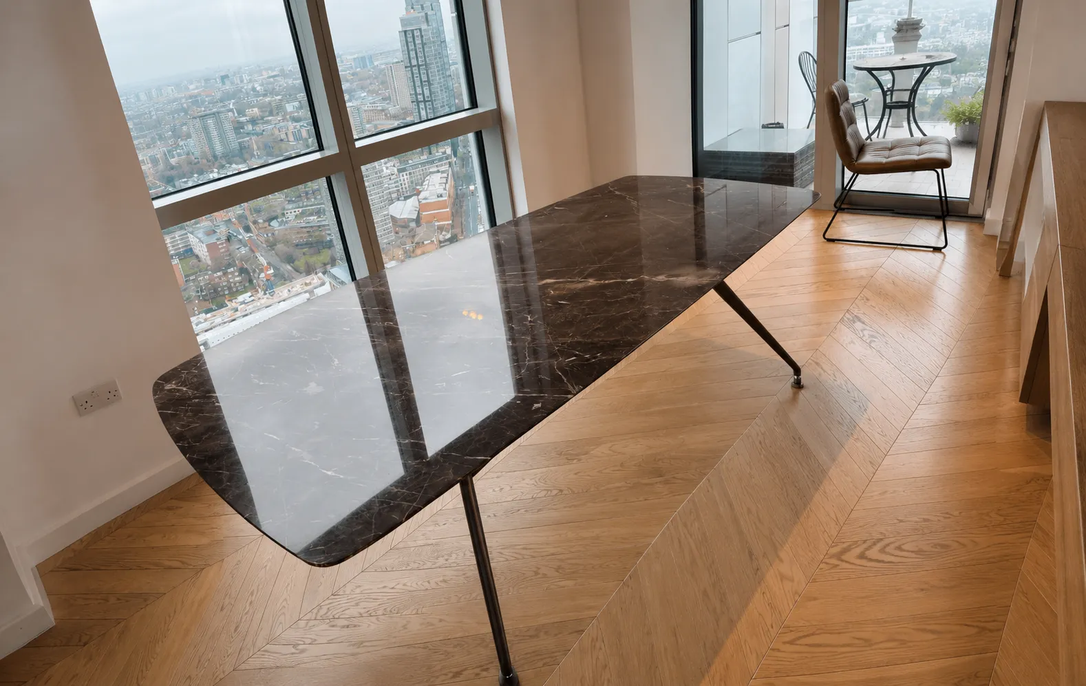 Marble table polishing London